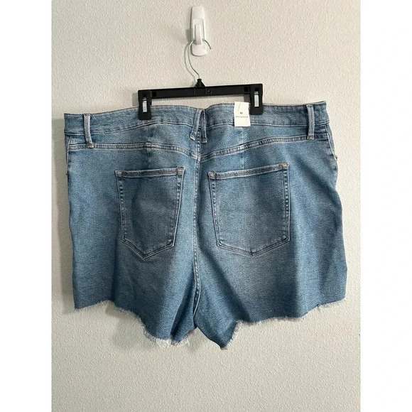 Good American High Waist Good Curve Shorts Size 22 New with Tags - Picture 5 of 6
